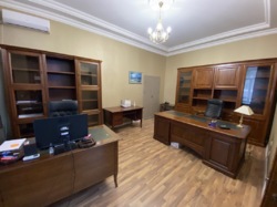 Продажа офиса с ремонтом и мебелью! фото 3
